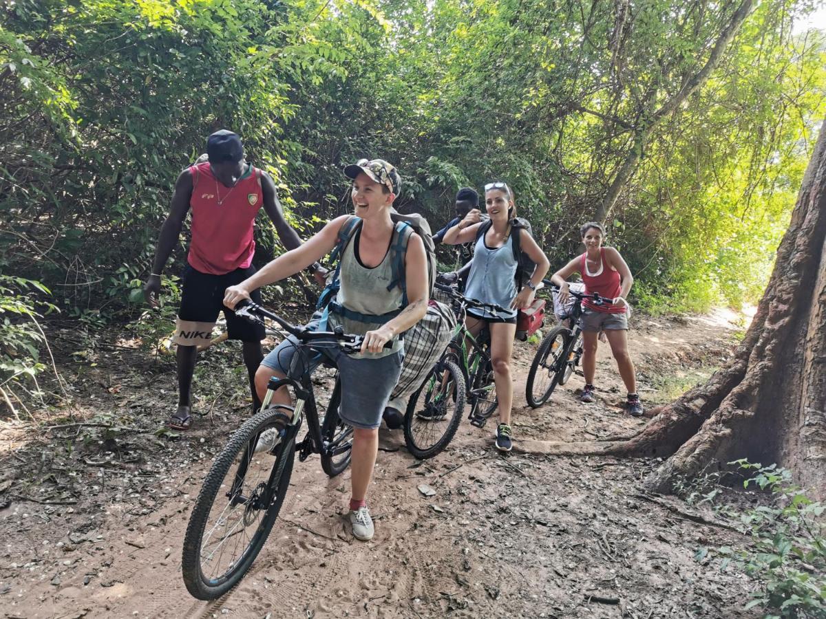 Mango Lodge Bubaque Екстер'єр фото
